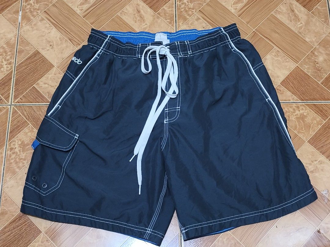Speedo men's swim trunks (Category: Activewear) located in Manila. Submitted by daveang222 (Listing ID 1449503732, Image 1). Description: Speedo men's swim trunks Dimes 32-34 X 18 Condition like new.