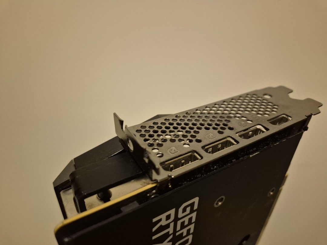 (SPOILT) MSI GeForce RTX Graphics Card508675275841884162