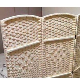 (Category: ) located in . Submitted by furnishstudio (Listing ID 1449346999, Image 1). Description: .