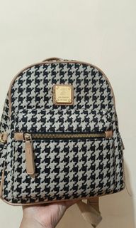 (Kategori: ) berada di . Dikirim oleh prelovedibunaka (ID iklan 1449383305, Gambar 1). Deskripsi: .
