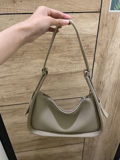 (Kategori: ) berada di . Dikirim oleh lovedby.nam (ID iklan 1449526766, Gambar 1). Deskripsi: .