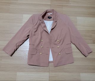 (Category: ) located in . Submitted by heypreloved2016 (Listing ID 1449415083, Image 1). Description: .