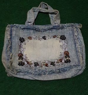 (Kategori: ) berada di . Dikirim oleh dendy_p (ID iklan 1449328648, Gambar 1). Deskripsi: .