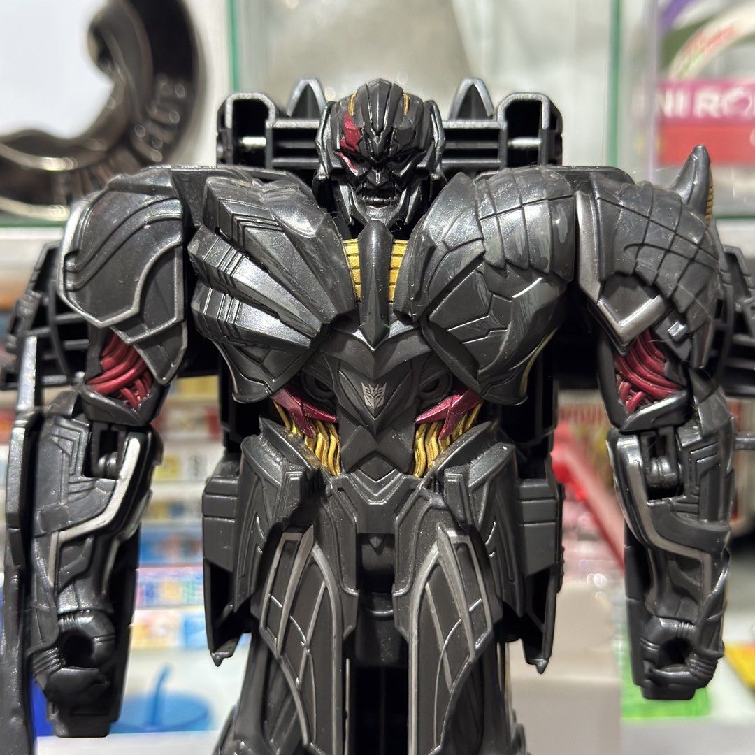 Transformers Megatron Action Figure Toy (Category: Action & Battle Toys) located in Cuyapo. Submitted by blacksheepshop (Listing ID 1449522560, Image 2). Description: As is.