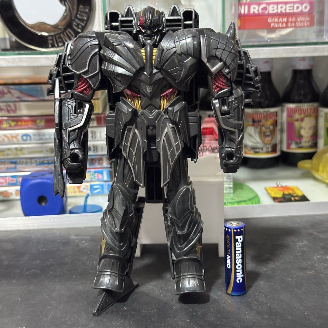 Transformers Megatron Action Figure Toy (Category: Action & Battle Toys) located in Cuyapo. Submitted by blacksheepshop (Listing ID 1449522560, Image 1). Description: As is.