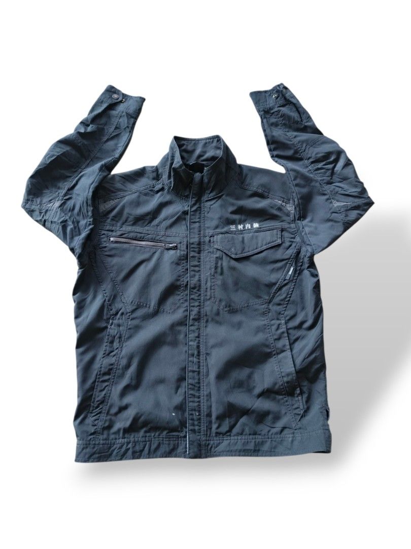 TS Design Work Jacket (Category: Coats, Jackets and Outerwear) located in Bedong. Submitted by kedai_rm15 (Listing ID 1449385184, Image 2). Description: Workwear Boxy Jacket TS Design Size : M Pit : 22.5 Length : 25 Condition : 8/10 Code A003 All Measurement are in INCH carefully read the details as good sold are NOT RETURNABLE. shipping via JNT DFOD any purchase with shipping required additional RM8 for semenanjung and RM15 to sabah sarawak labu