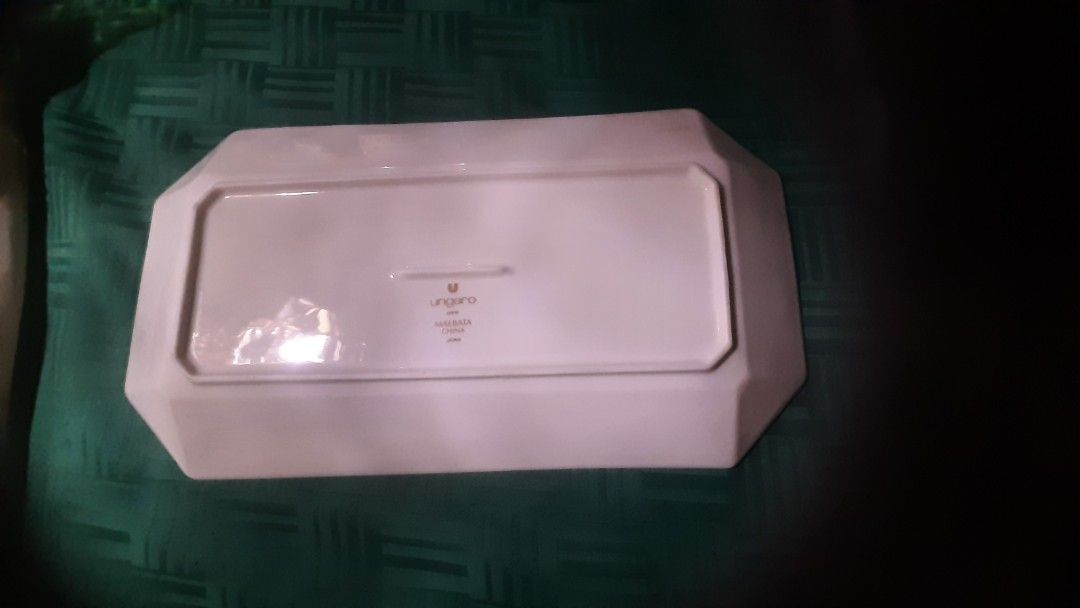 Ungaro Japan serving plate 14x7.8" (Category: Dinnerware & Cutlery) located in Manila. Submitted by luckycharm_215 (Listing ID 1449467673, Image 2). Description: good condition.
