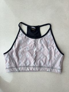 （分類：）位於 。 由 izzy.cl0thes 提交（商品編號 1449349216，圖片 1）。簡介： 。