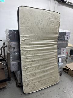(Category: ) located in . Submitted by edward_lcf_furniture_store (Listing ID 1449409397, Image 1). Description: .