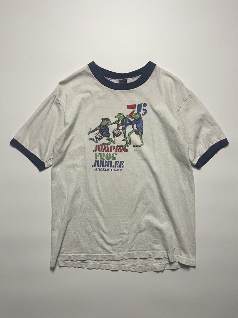 Vintage 70s Ringer Art Shirt (Category: Tshirts & Polo Shirts ) located in Binan City. Submitted by thriftwavesph (Listing ID 1449479672, Image 1). Description: large (26.5x21) signs of wear, stains, holes around.