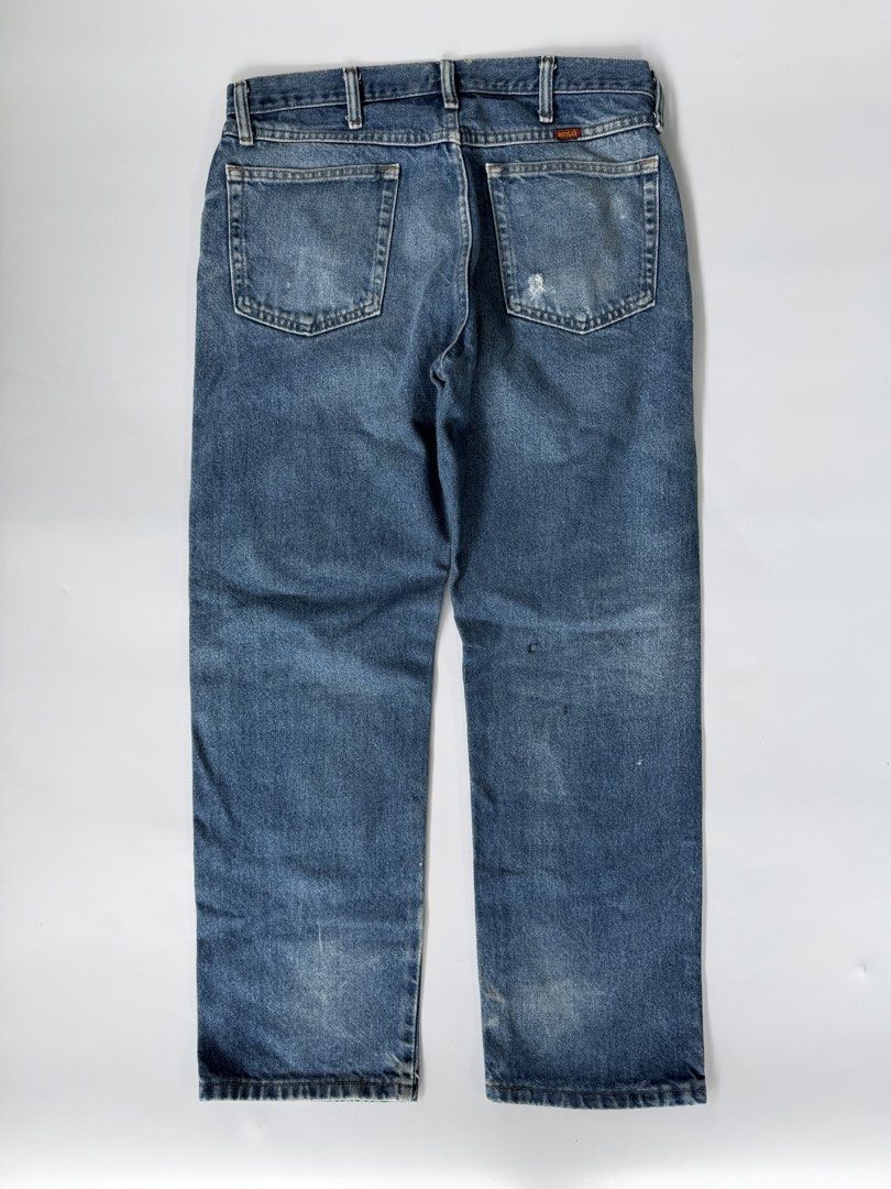 Vintage Rustler Mid Wash Straight Denim Pants (Category: Jeans) located in Baguio. Submitted by themgarbage (Listing ID 1449530656, Image 2). Description: Size tagged:34 Issue:none Waistline:34 Length:39 Thigh:13 Opening:8.