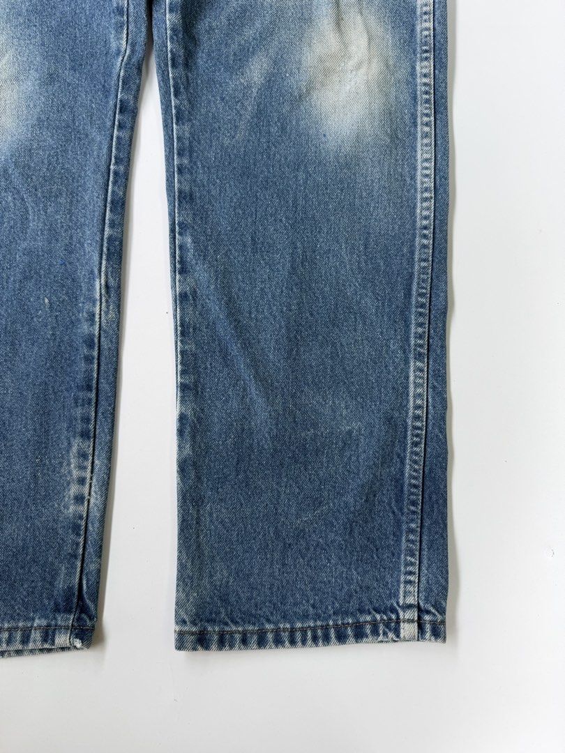 Vintage Rustler Mid Wash Straight Denim Pants (Category: Jeans) located in Baguio. Submitted by themgarbage (Listing ID 1449530656, Image 3). Description: Size tagged:34 Issue:none Waistline:34 Length:39 Thigh:13 Opening:8.