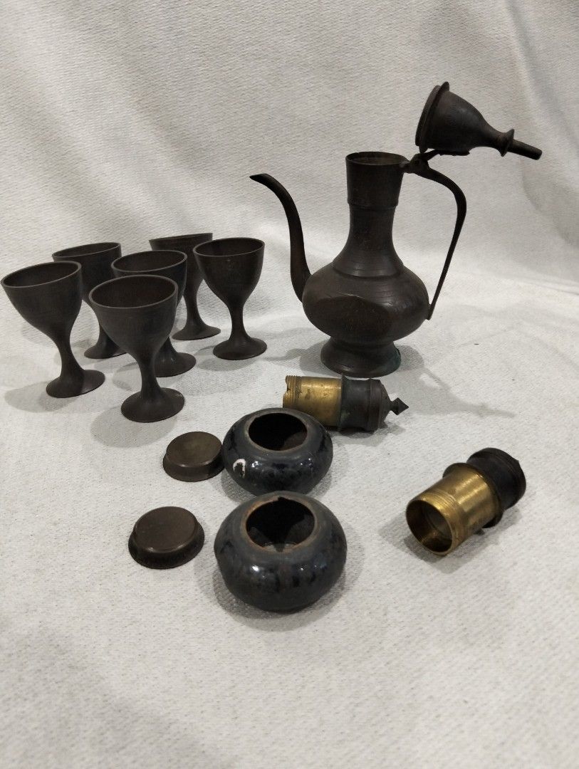 Vintage tanso (9pcs) (Category: Vintage Collectibles) located in Malabon City. Submitted by tey-salao-8 (Listing ID 1449408367, Image 2). Description: 9 PC's tanso display,1500 pesos for 9pcs... free delivery COD on selected areas po,please pm me for more details 😉🙏☝️.