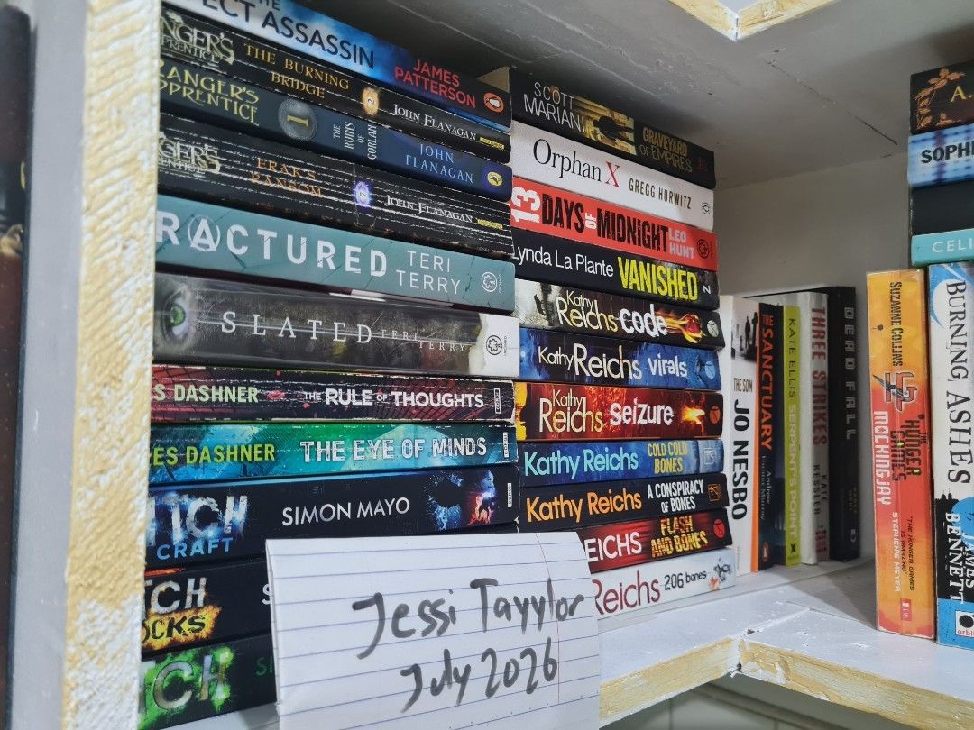 Virals Trilogy by Kathy Reichs (Virals, Code, Seizure) (Category: Storybooks) located in Quezon City. Submitted by jennjennreads (Listing ID 1449369938, Image 2). Description: Preloved books 90/each 275/3 books 320/4 books Brand new books HB/TP 200/each Location: Antipolo, Rizal MOP: GCash MOD: JNT / Lalamove (shouldered by buyer) Can flex books to sure buyers..