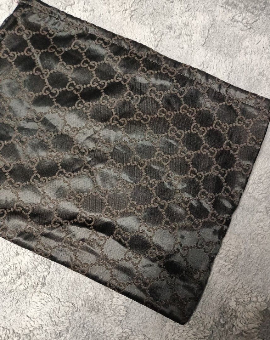 Vtg gucci monogram satin dust bag (Category: Luxury Bags & Wallets) located in Asingan. Submitted by arnelpalaris8 (Listing ID 1449482672, Image 2). Description: Vtg gucci monogram satin brown Dust bag 14.5 width 11.5 Length Verygood condition PM ME.
