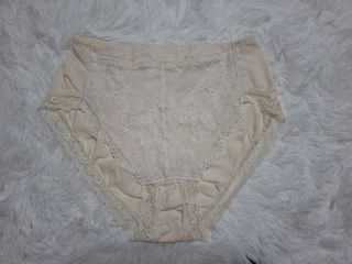 (Category: ) located in . Submitted by dani27122023 (Listing ID 1449527624, Image 1). Description: .