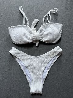 (Category: ) located in . Submitted by xo.miel (Listing ID 1449362411, Image 1). Description: .