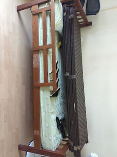 (Category: ) located in . Submitted by Lanudo (Listing ID 1449338001, Image 1). Description: .