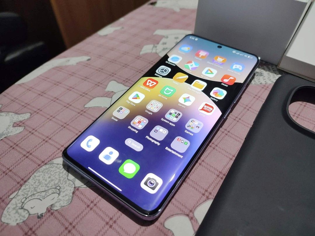 Xiaomi Redmi Note 14 Pro+ 12/256GB (Category: Android) located in Manila. Submitted by marco_pobleets (Listing ID 1449076620, Image 2). Description: For Sale Only! Xiaomi Redmi Note 14 Pro Plus 5G 8+4/256 GB Asking Price: 11,500 AUTO PASS TO 11K Below Offer! No Issue! Check All You Want Upon Meet Up Semi Complete Wala Lang Sin Ejector Pin Pwede Sa Maselan No Scratches Or Dents inclusion: - box - case - user manual - type c cable - 120w orig charg