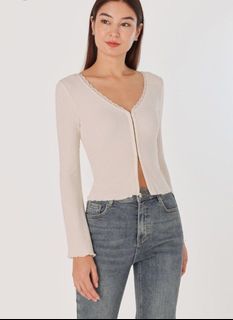 (Category: ) located in . Submitted by clearourcloset (Listing ID 1449426747, Image 1). Description: .