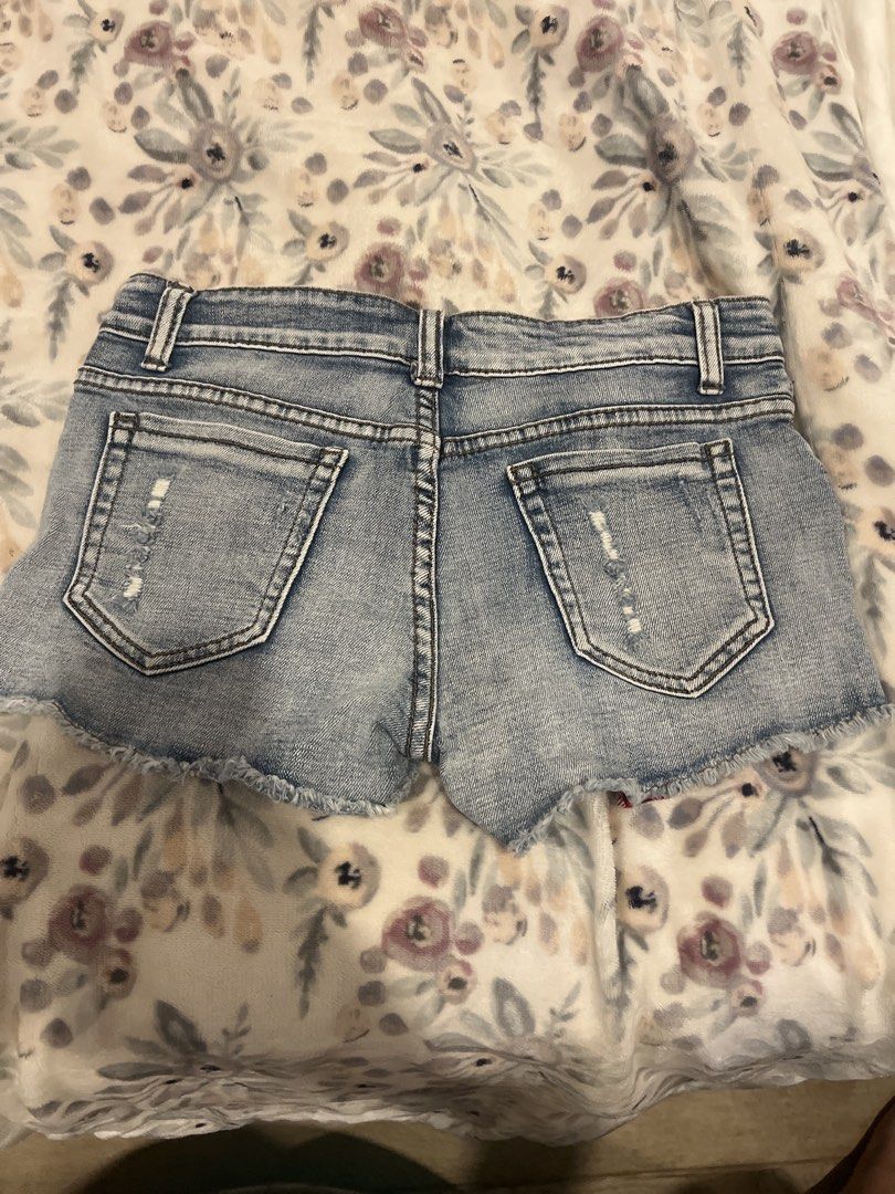 Y2K Distressed Denim Shorts with Plaid Lining (Category: Shorts) located in Manila. Submitted by rx.queen (Listing ID 1449386159, Image 2). Description: .