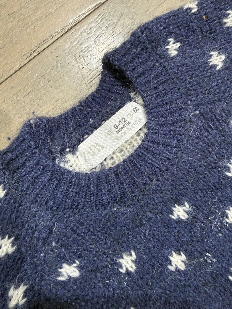 Zara kids sweater wool 9-12months (Category: Babies & Kids Fashion) located in Makati City. Submitted by nmvs1 (Listing ID 1449381265, Image 3). Description: Zara sweater wool type 9-12 months can fit till 1.5yo Worn once excellent to new condition.