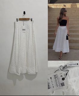 (Category: ) located in . Submitted by clothingconcept (Listing ID 1449500079, Image 1). Description: .