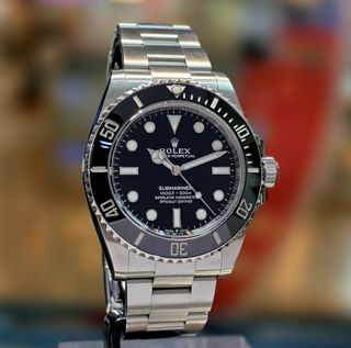 (Category: ) located in . Submitted by davidofftimepieces (Listing ID 1449651998, Image 1). Description: .