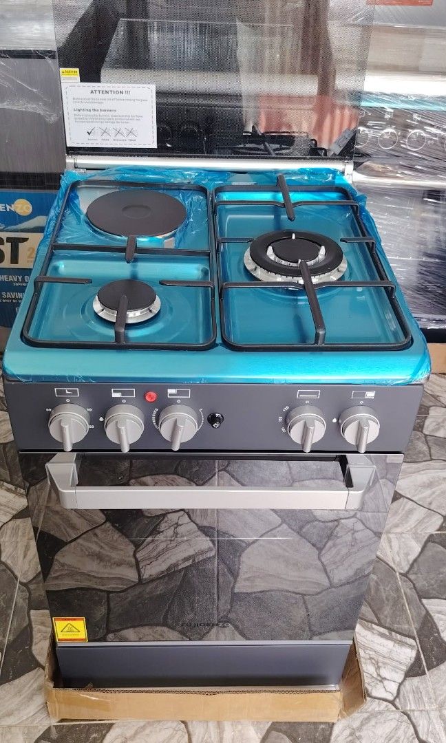 50cm Gas Range with Oven (Category: Cookers) located in Caloocan City. Submitted by yam_appliances (Listing ID 1449699735, Image 1). Description: 50cm 2gas burners 1 electric hot plate with oven fujidenzo Brand brandnew mallpullout with warranty cod payment.