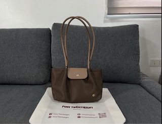 （分類：）位於 。 由 imrealshopaholich 提交（商品編號 1449535117，圖片 1）。簡介： 。