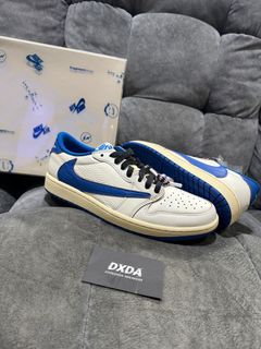 (Category: ) located in . Submitted by hypedxda_sneakers (Listing ID 1449714155, Image 1). Description: .