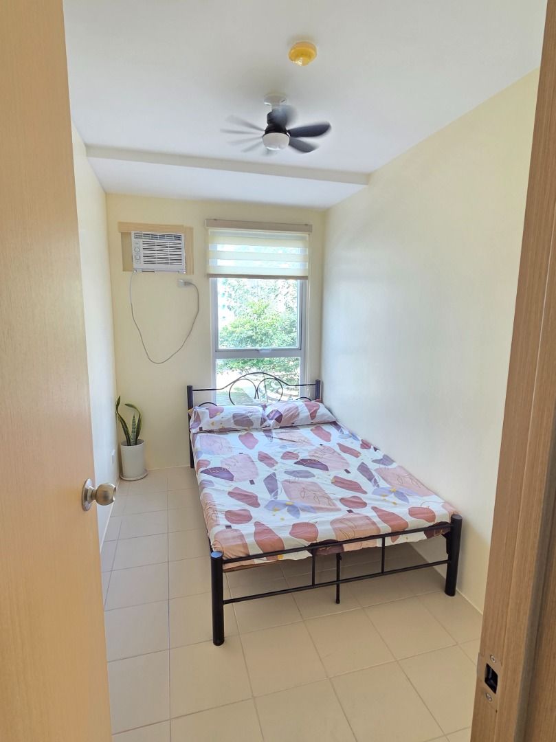 🌸 Condo Sharing - SOLO ROOM & BEDSPACE AVAILABLE🌸 (Category: Apartments & Condos) located in Pasig City. Submitted by kriskar222 (Listing ID 1449581562, Image 3). Description: 🌸 SOLO ROOM & BEDSPACE AVAILABLE🌸 📍 Urban Deca Homes Ortigas, Pasig Solo Room ₱10,000 / month Bedspace • Upper Bed – ₱4,300 / month • Lower Bed – ₱4,800 / month 🏠 Unit Details: • Fully furnished condo unit • Airconditioned rooms • Complimentary 1 year WiFi • Associati