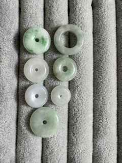 （分類：）位於 。 由 whitfurbal 提交（商品編號 1449711760，圖片 1）。簡介： 。
