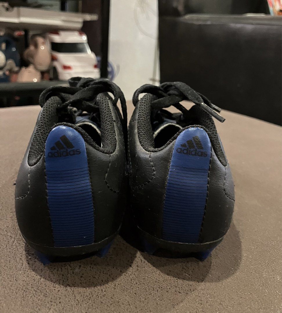 Adidas cleat shoes (Category: Babies & Kids Fashion) located in Pulilan. Submitted by aneth11983 (Listing ID 1449576544, Image 3). Description: For Sale‼️ Adi Soccer cleats for 3-4yo boys US11k/ UK10 1/4k ₱530 + sf/df Payment first basis. Offer will be accepted after the payment. 📍Pulilan, Bulacan 📩.