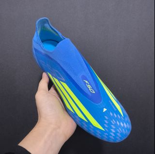 (Category: ) located in . Submitted by footyboots.sg (Listing ID 1449624187, Image 1). Description: .