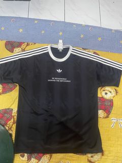 (Category: ) located in . Submitted by collegethriftlife (Listing ID 1449536258, Image 1). Description: .