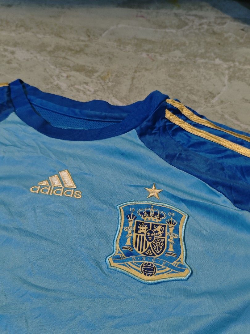 adidas-spain-national-football-team-jersey-men-s-fashion-tops-sets