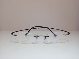 (Category: ) located in . Submitted by mikioptometry (Listing ID 1449612852, Image 1). Description: .