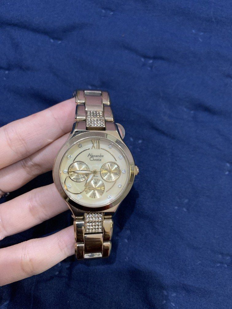 Alexandre Christie model AC 2731 (Kategori: Jam Tangan Wanita) berada di Depok. Dikirim oleh helloaket (ID iklan 1449704160, Gambar 2). Deskripsi: kondisi mati karna batre ORI .