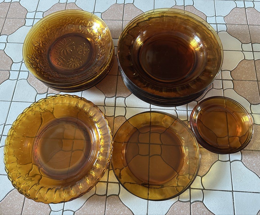 Amber Glass Dinner Plates Set