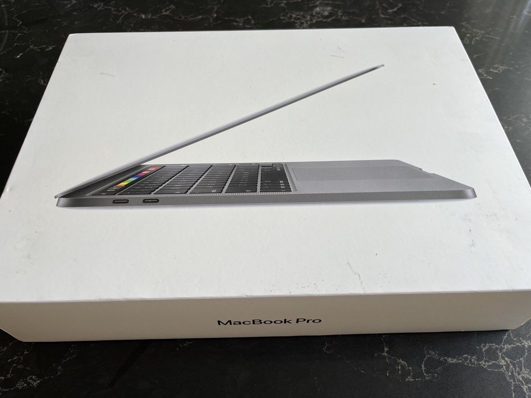 Apple MacBook Pro 13-inch 32GB 1TB509015179070679043