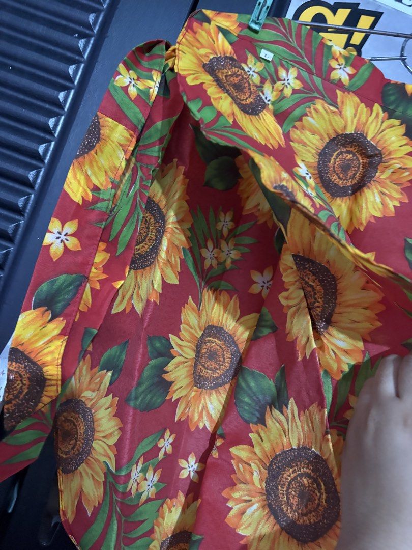 Barong at Saya with Abaca slippers (Category: Babies & Kids Fashion) located in Quezon City. Submitted by KShin (Listing ID 1449552804, Image 3). Description: Fits 5-7yo Abaca 18cm.
