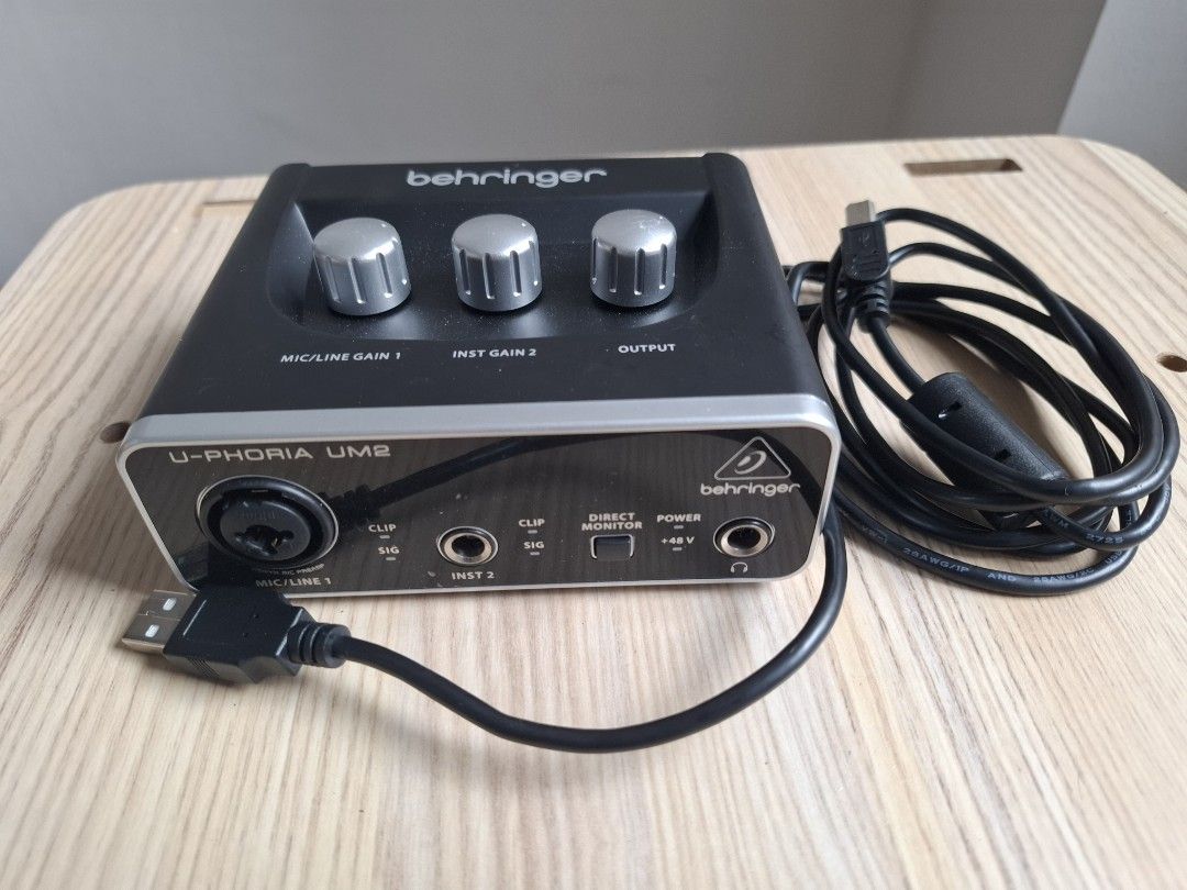 Behringer U-PHORIA UM2 USB Audio Interface509213310840350720