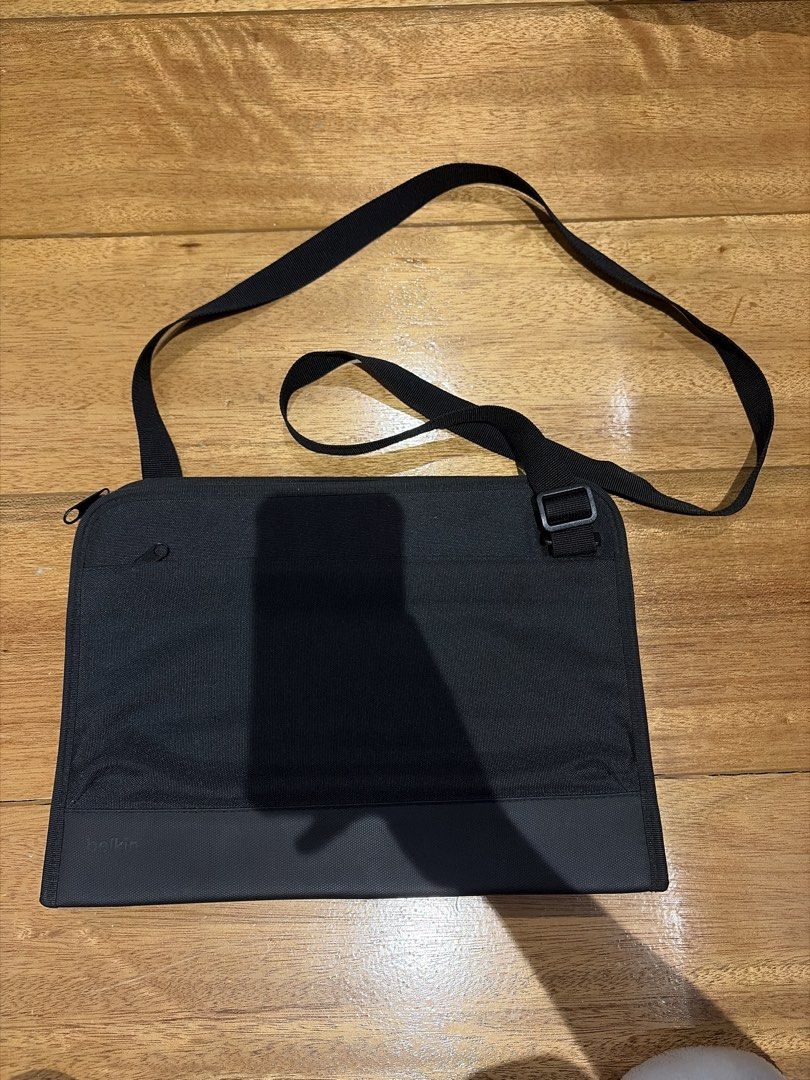 Belkin Black Tablet Sleeve with Strap (Category: Cases & Sleeves) located in Quezon City. Submitted by purplepproni (Listing ID 1449696588, Image 1). Description: - Belkin black tablet sleeve - Main zippered compartment - Carrying strap for easy transport - Internal elastic straps to secure your tablet - Ideal for protecting your tech while traveling.