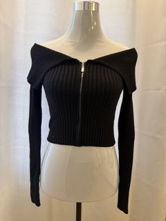 (Category: ) located in . Submitted by afterwear.bys (Listing ID 1449707566, Image 1). Description: .