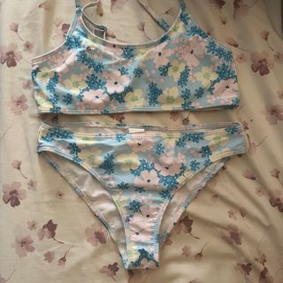(Category: ) located in . Submitted by jh01116 (Listing ID 1449610984, Image 1). Description: .