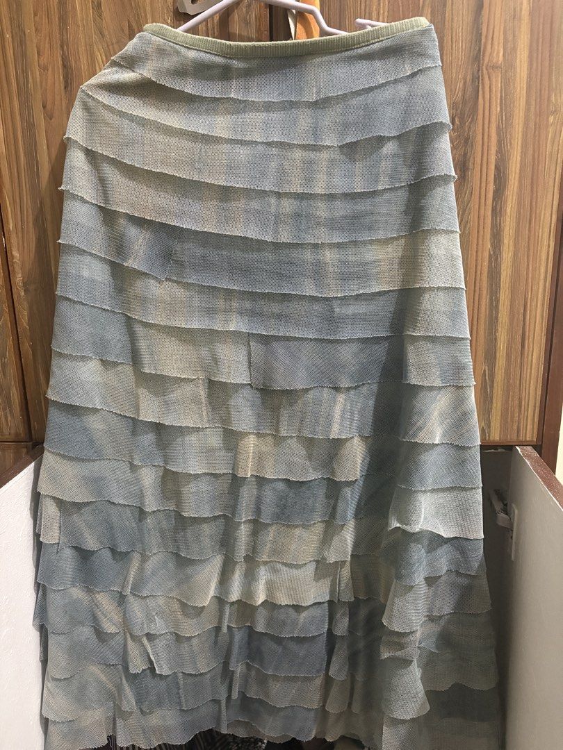 Vintage Boho long skirt (Category: Skirts) located in Manila. Submitted by aaazzxxx (Listing ID 1449211802, Image 1). Description: so pretty in person! • size xs-small (24-26 waist).