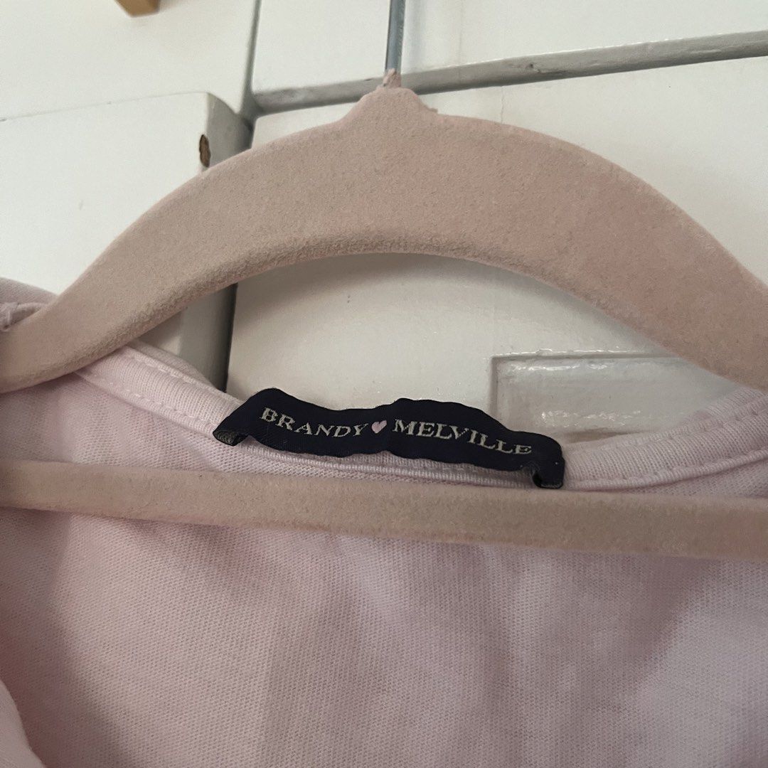 Brandy Melville Pink Button-Up Shirt (Category: Shirts) located in Paranaque City. Submitted by impulsiveasf (Listing ID 1449613245, Image 2). Description: can’t find name of the top but got this from their korea branch .
