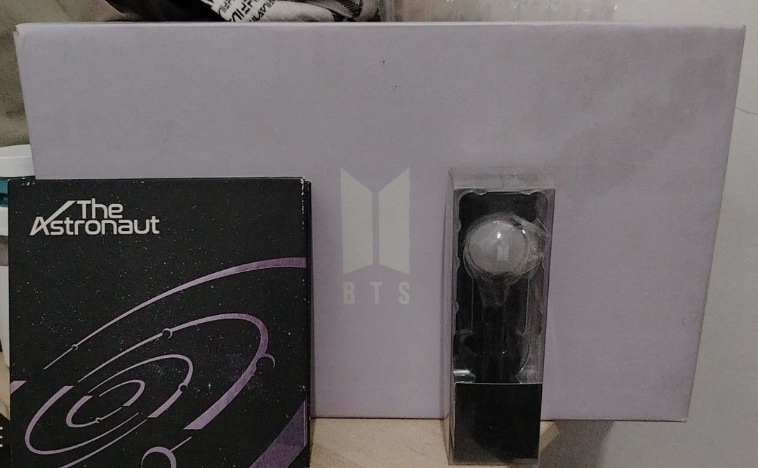 BTS Official Lightstick "The Astronaut" Jin (Category: K-Wave Merchandise) located in Quezon City. Submitted by luckyhorse_d2c209 (Listing ID 1449688051, Image 1). Description: - Jin 'The Astronaut' solo lightstick - Brand new, in original packaging - Lightstick comes in its protective plastic case - BTS Merch 2 unsealed but not used - A must-have for any BTS ARMY! Makati area.