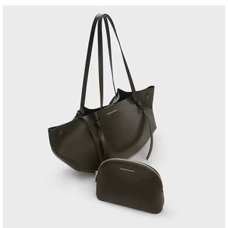 (Category: ) located in . Submitted by trust_preloved (Listing ID 1449572064, Image 1). Description: .